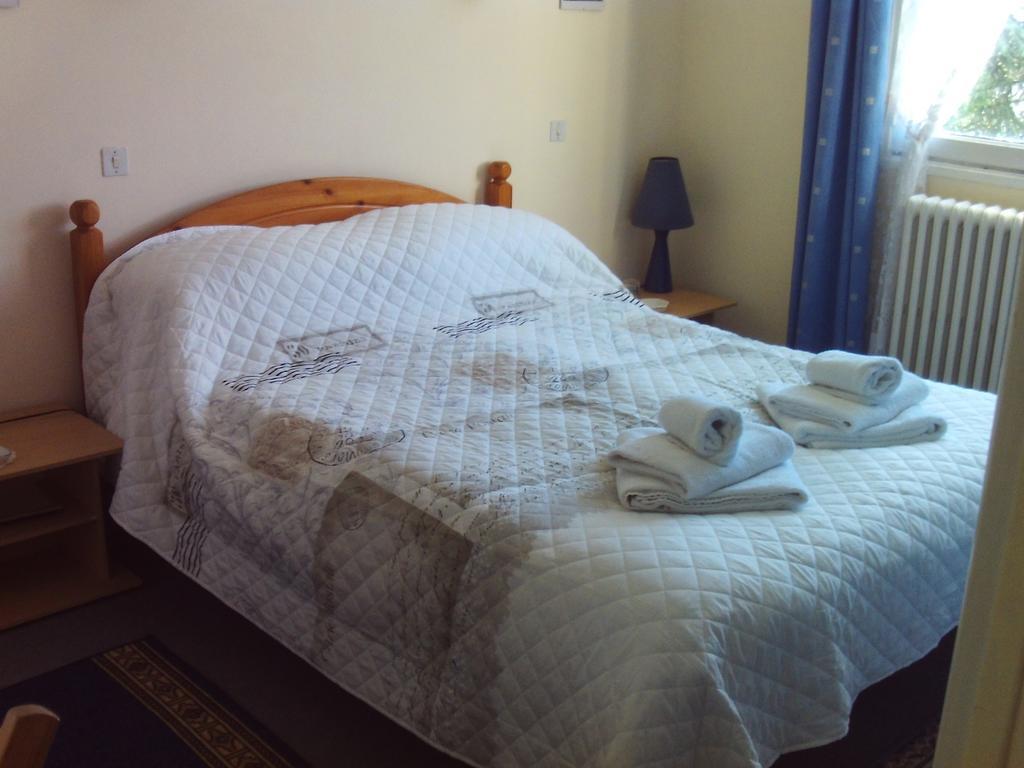 Lenard Charles Bed & Breakfast Juvigny-Val-d'Andaine Ngoại thất bức ảnh